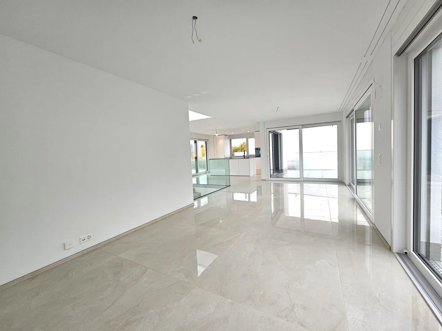 TOP NEW BUILD IN TOP LOCATION (APARTMENT) - Photo 6 of 13