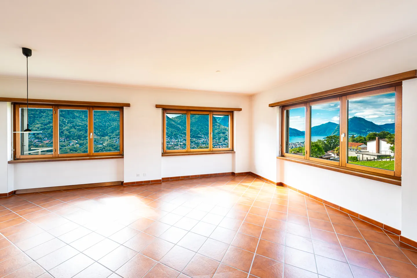 Charming Duplex Home - Photo 8 of 19