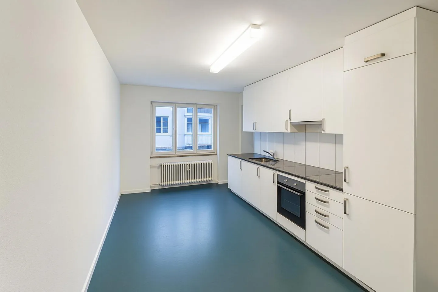 Elegante 3.5-Zimmer-Wohnung im EG  hochwertig ausgestattet und top angebunden - Foto 5 von 6
