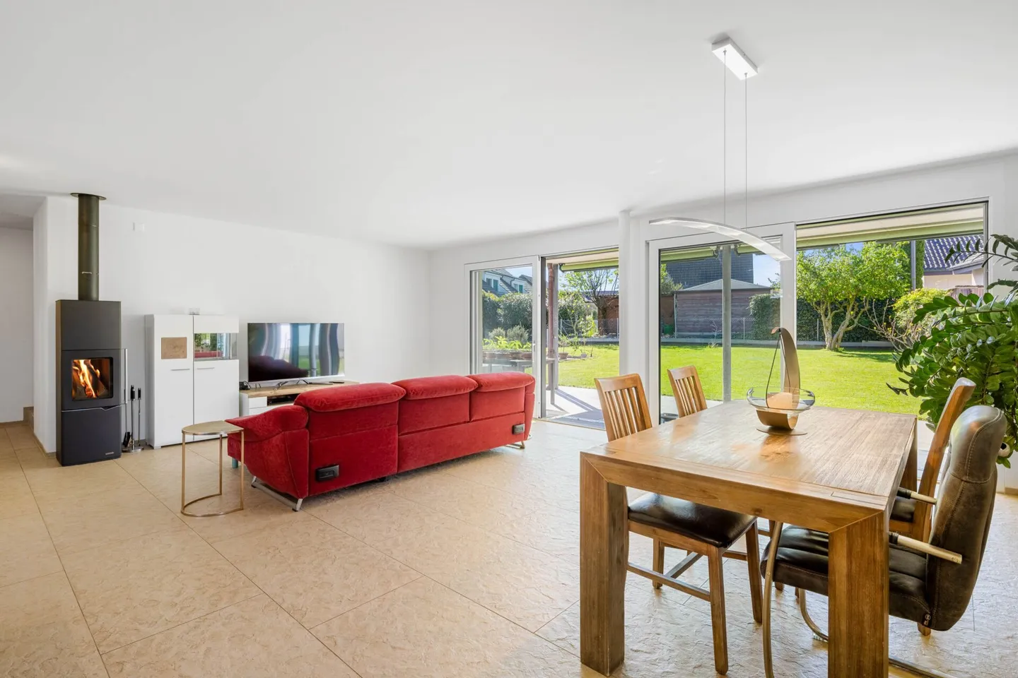 Casa unifamiliare di 7½ stanze - Foto 2 di 14