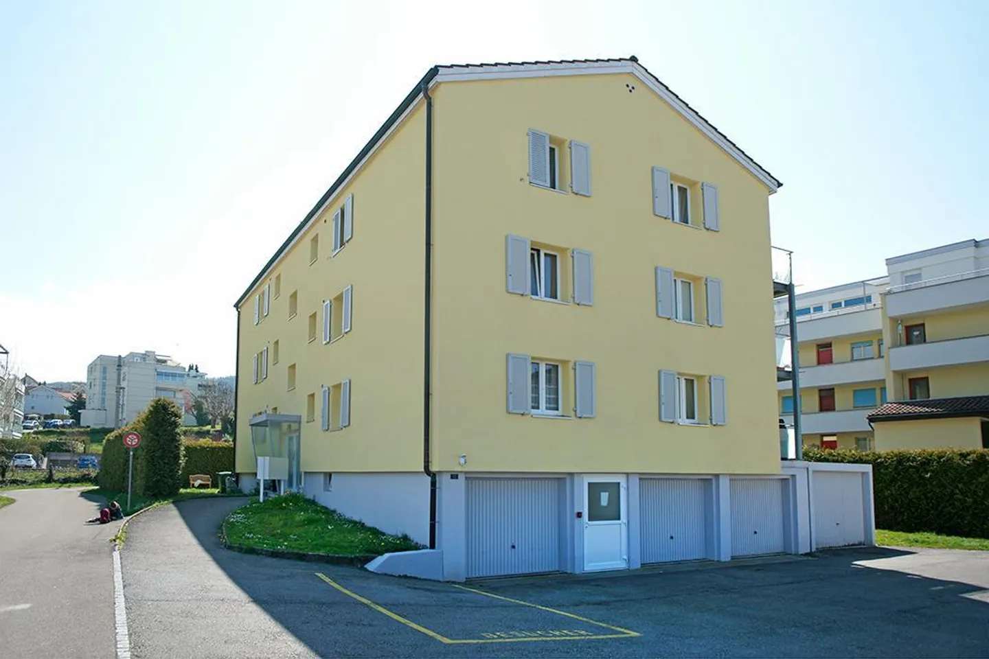 Place de parking - Photo 1 sur 1