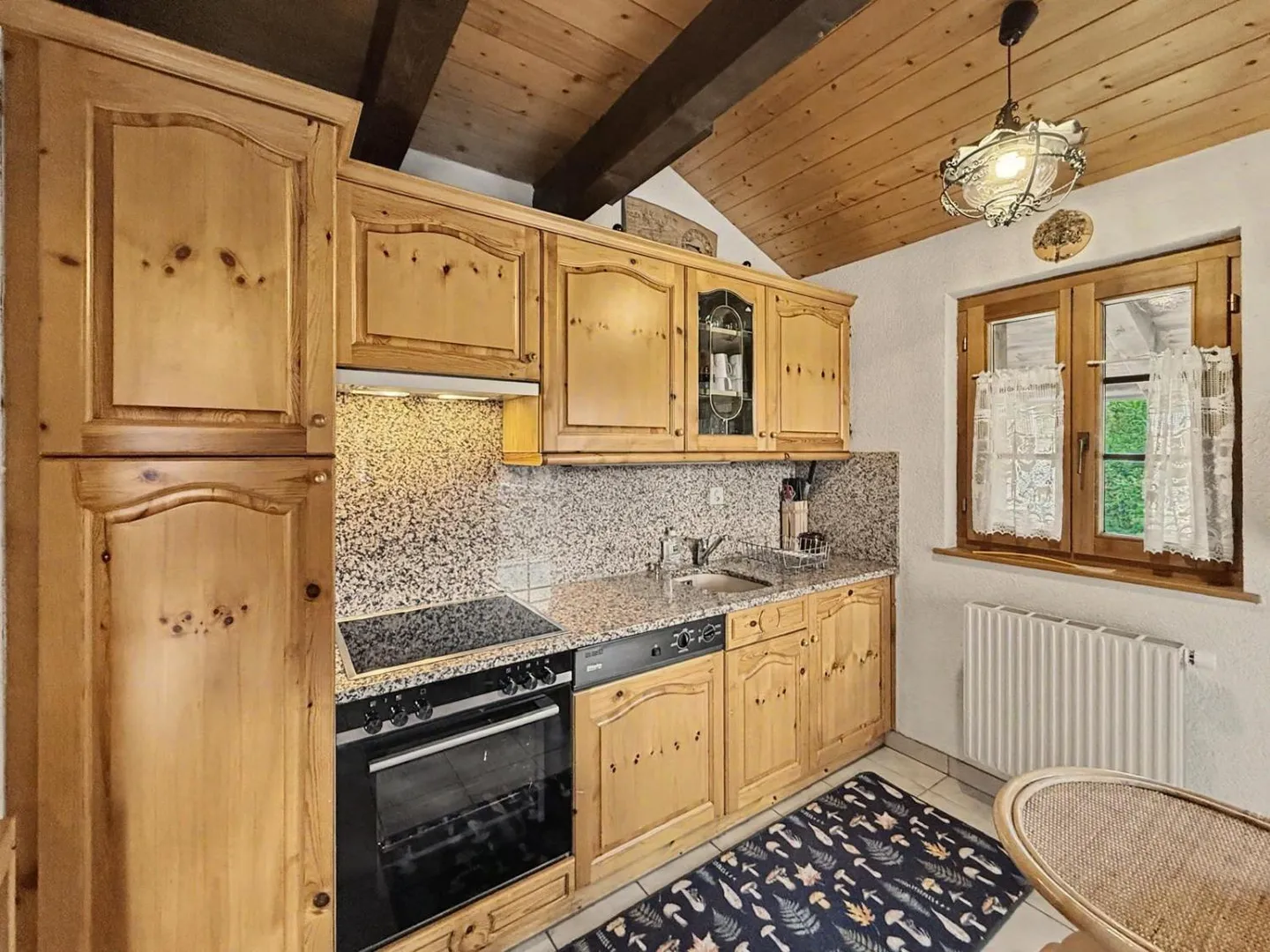 Chalet a schiera con studio indipendente e bella vista libera - Foto 5 di 14