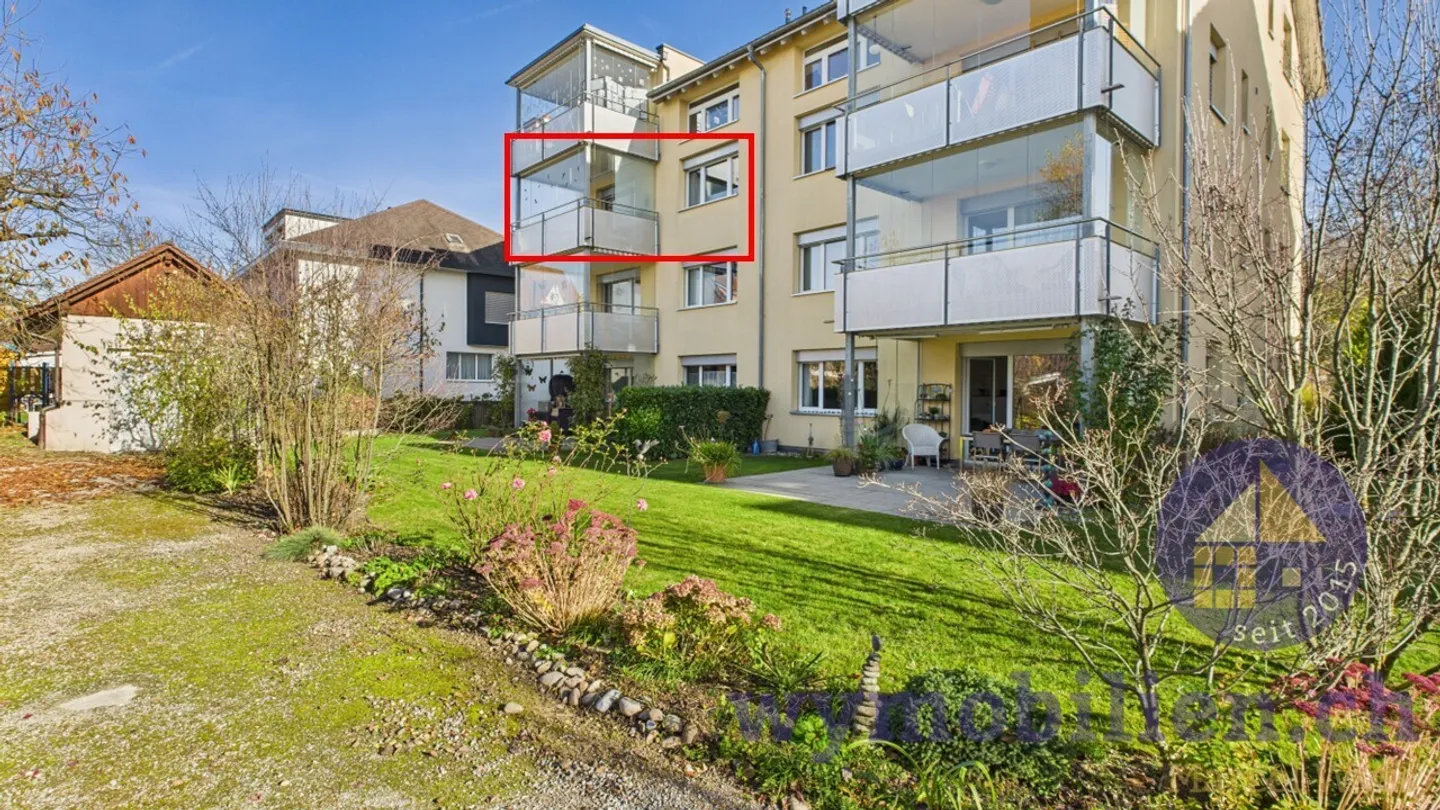 Practical, bright, central – 3.5-room apartment with lift + loggia - Photo 12 of 12