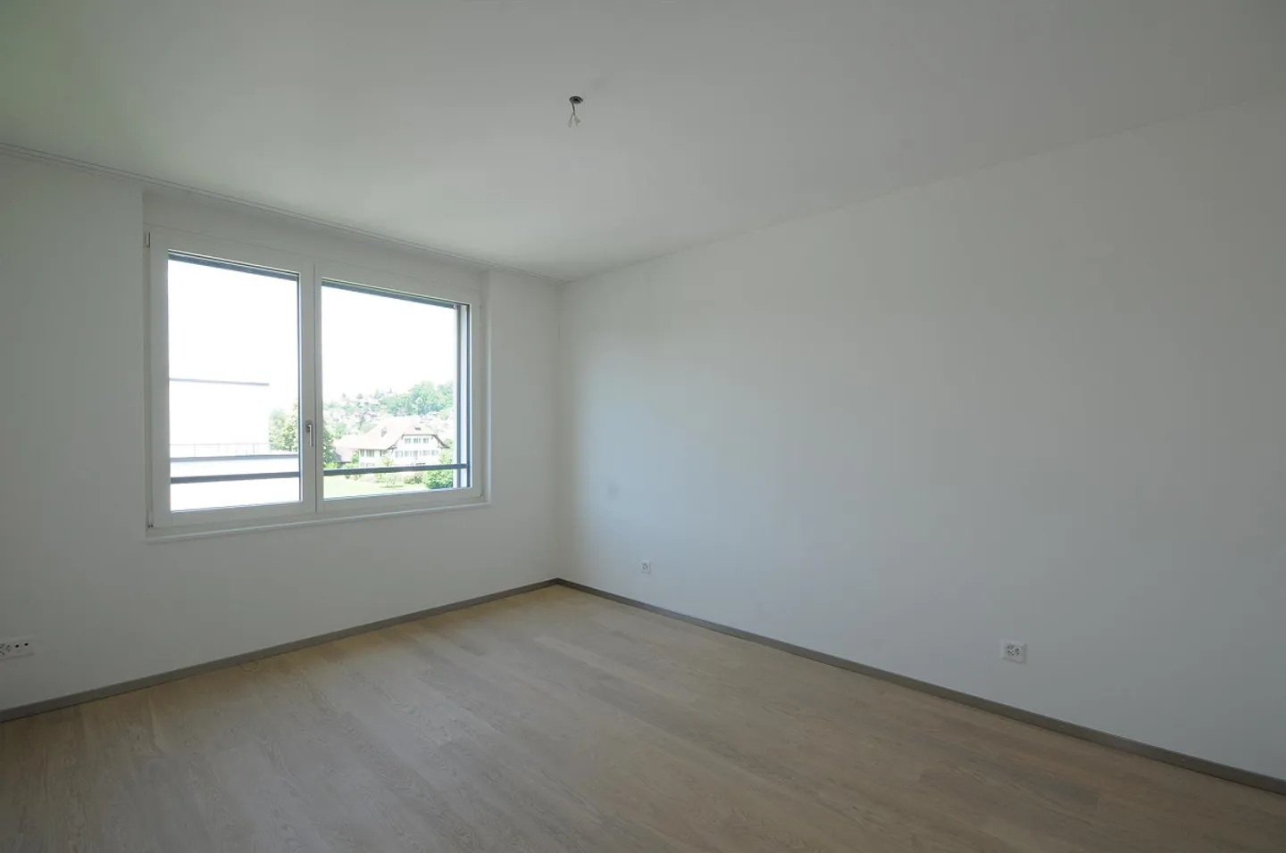 Moderne 4.5-Zimmer-Wohnung - Foto 8 von 8