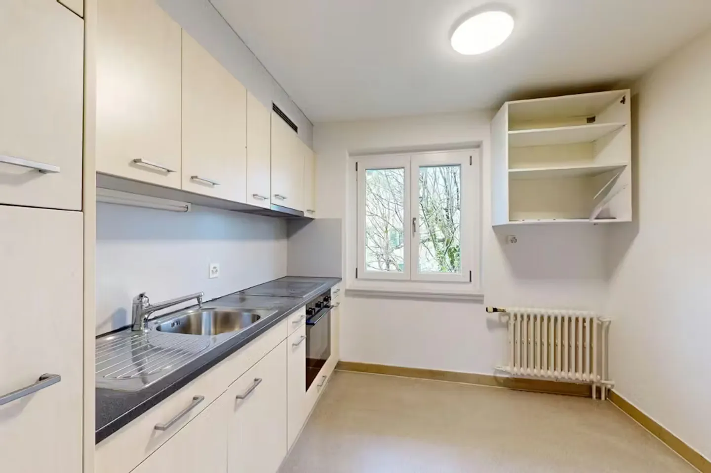 Stylish Room in Zurich Flatshare - Photo 7 of 10