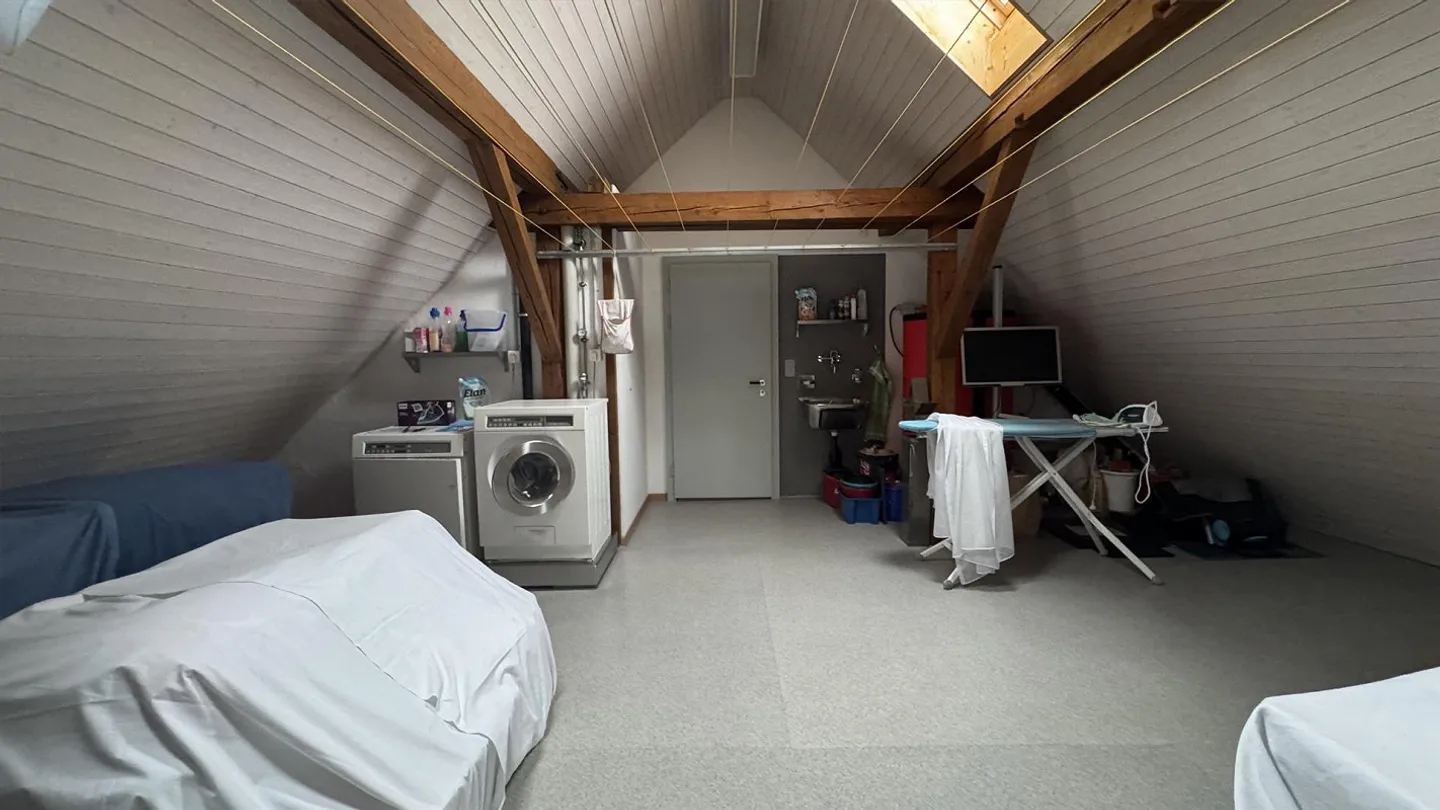 Hausteil mit grosser Terrasse im beliebten Veltheim - Foto 20 von 21