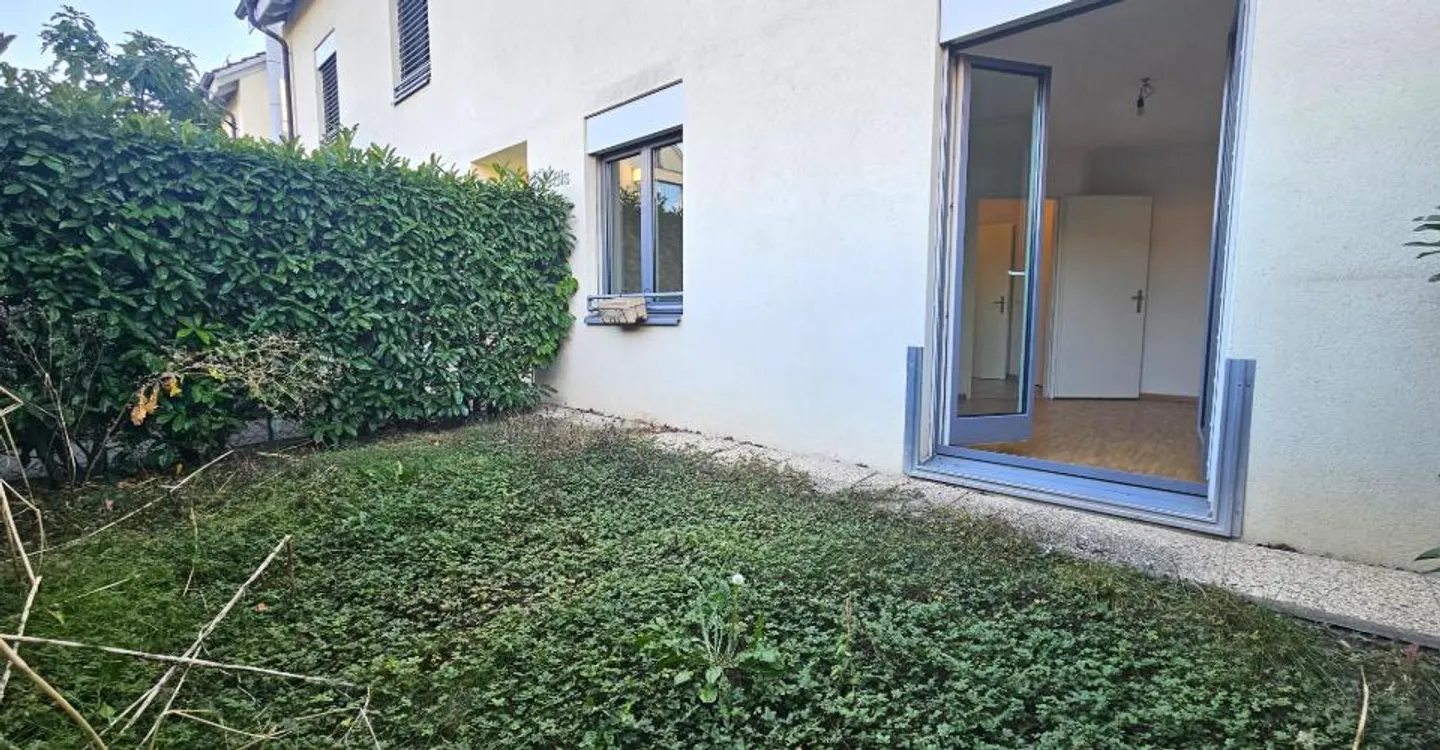 Bernex - Exclusivité - Foto 13 di 17