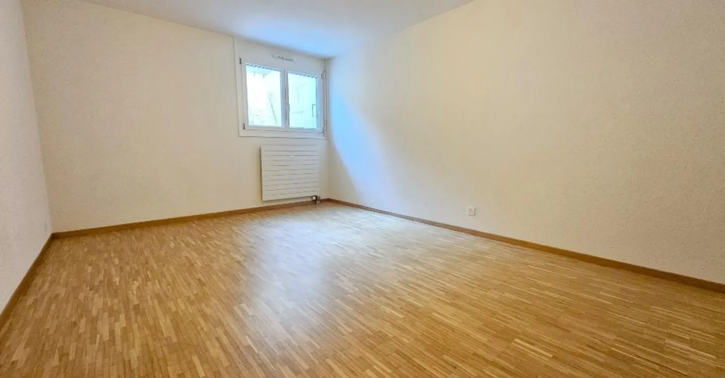 Bernex - Exclusivité - Foto 14 di 17