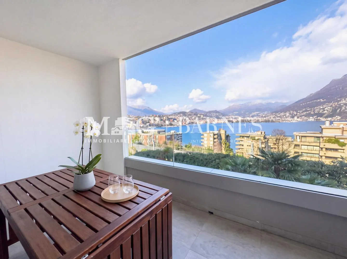 Lugano, Paradiso: Renovierte 3,5-Zimmer-Wohnung mit Seeblick - Foto 2 von 10
