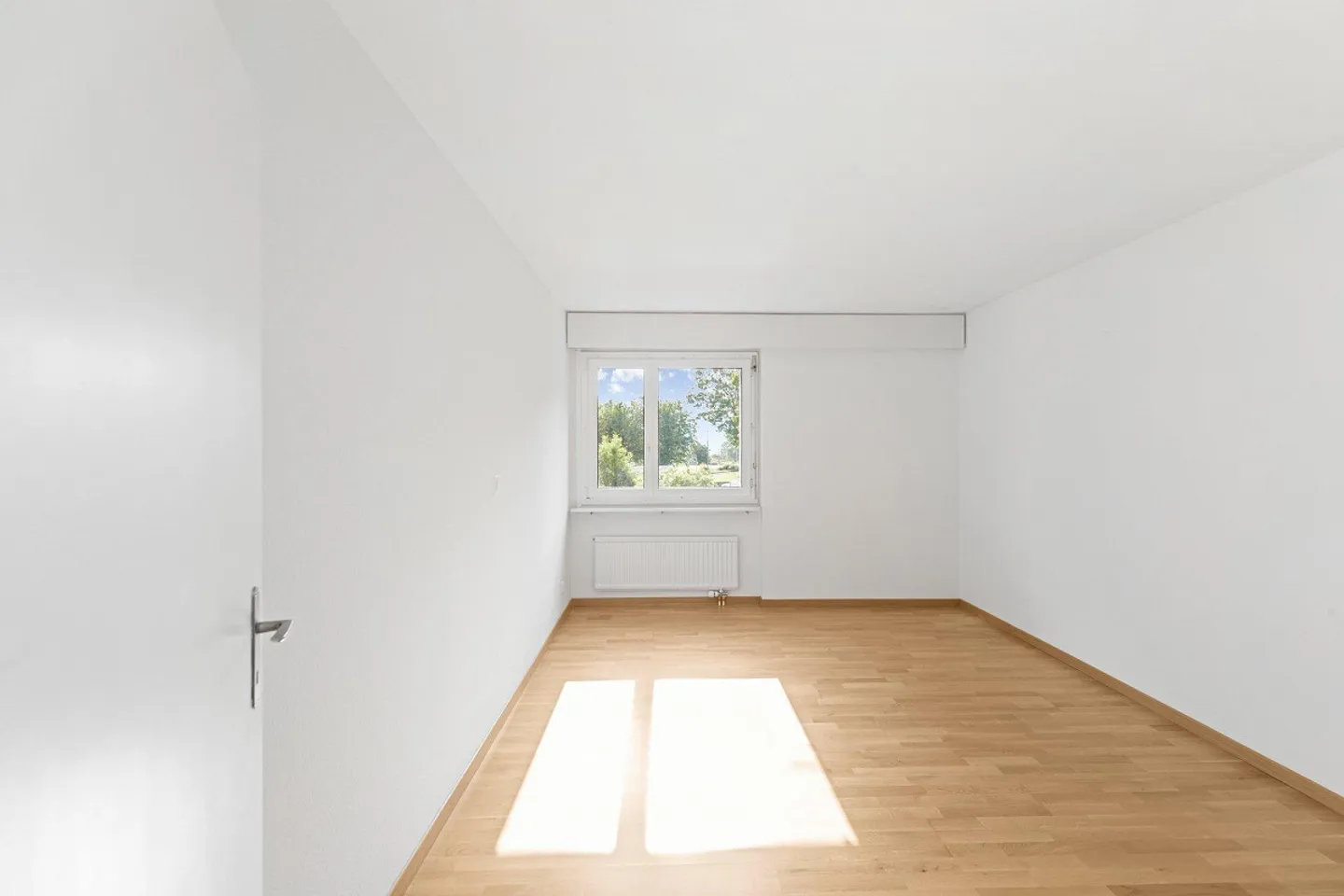 Nous vous cherchons! - Photo 4 sur 8