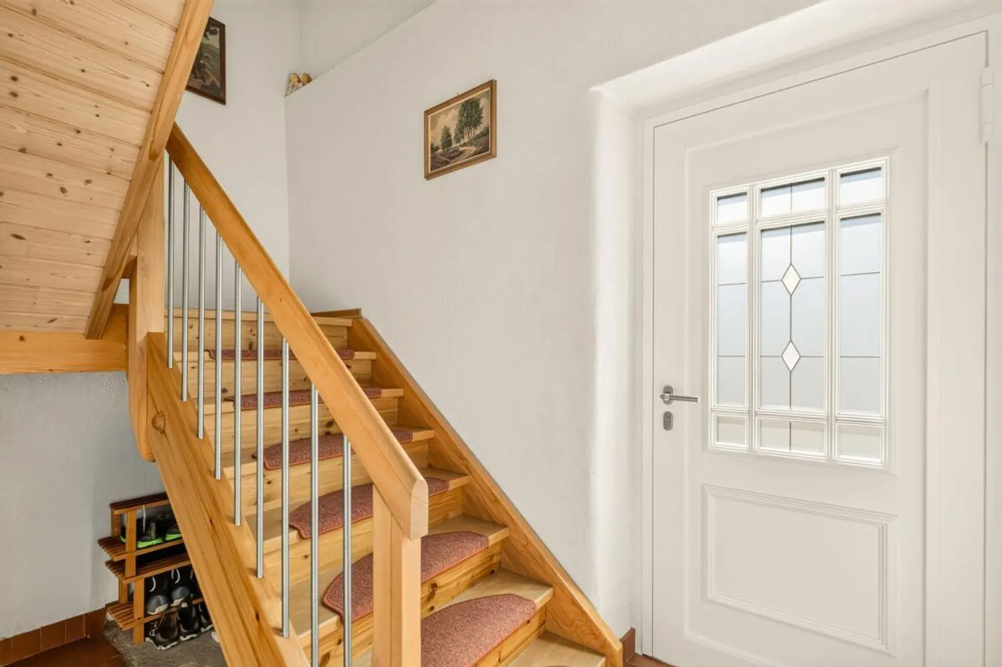 Maison individuelle située au calme avec appartement préparé, grange et jardin de rêve - Photo 17 sur 30