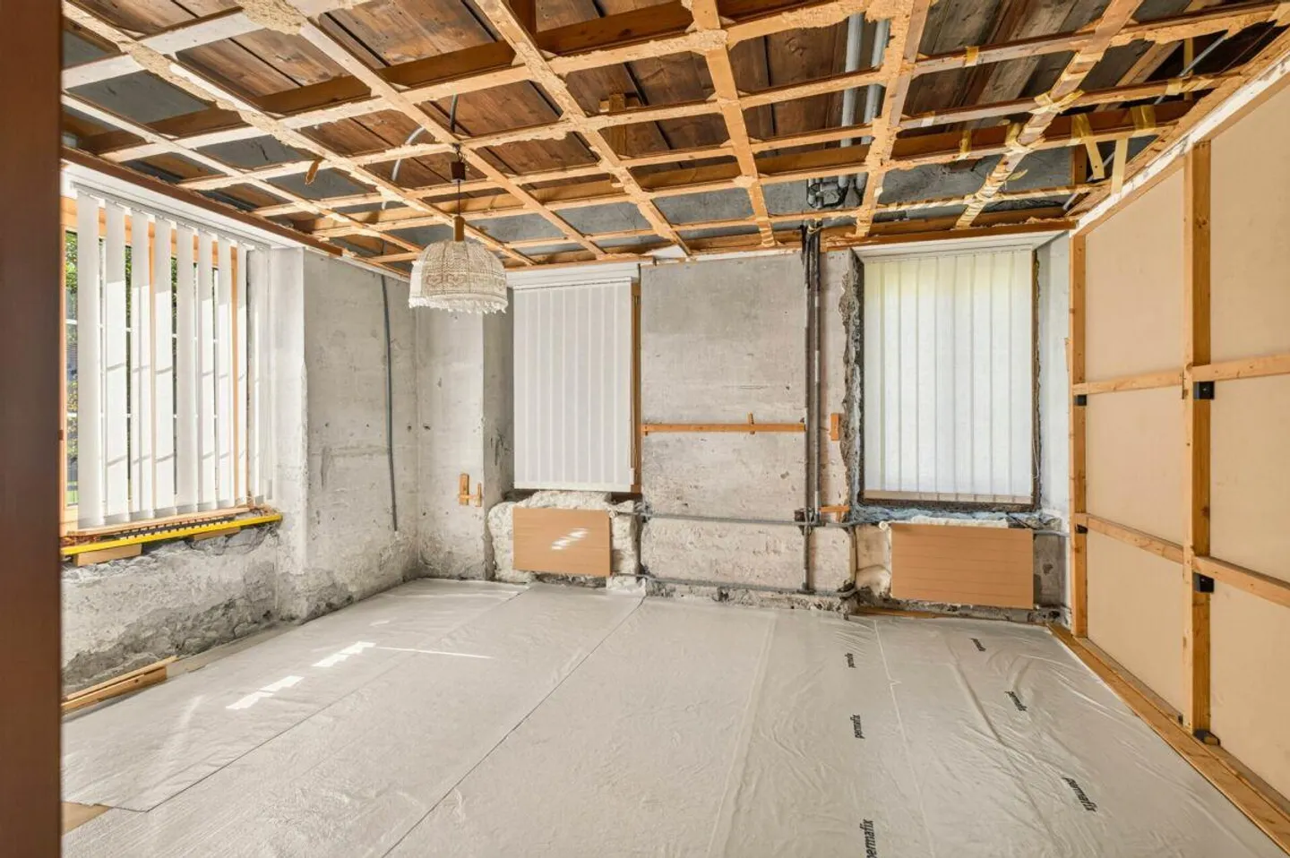 Maison individuelle située au calme avec appartement préparé, grange et jardin de rêve - Photo 19 sur 30