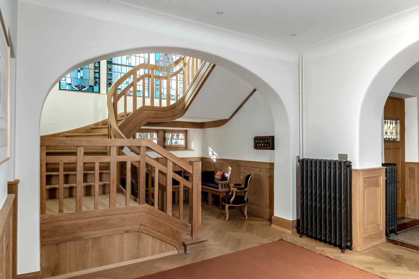 Splendid residence | Sought-after area - Photo 6 of 14
