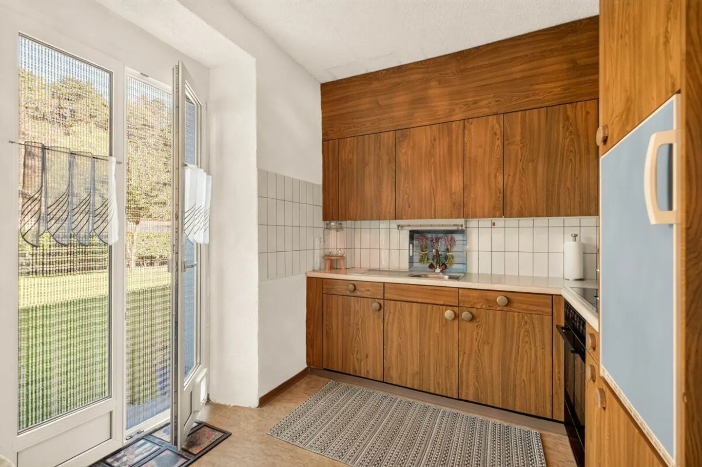 Maison individuelle située au calme avec appartement préparé, grange et jardin de rêve - Photo 20 sur 30
