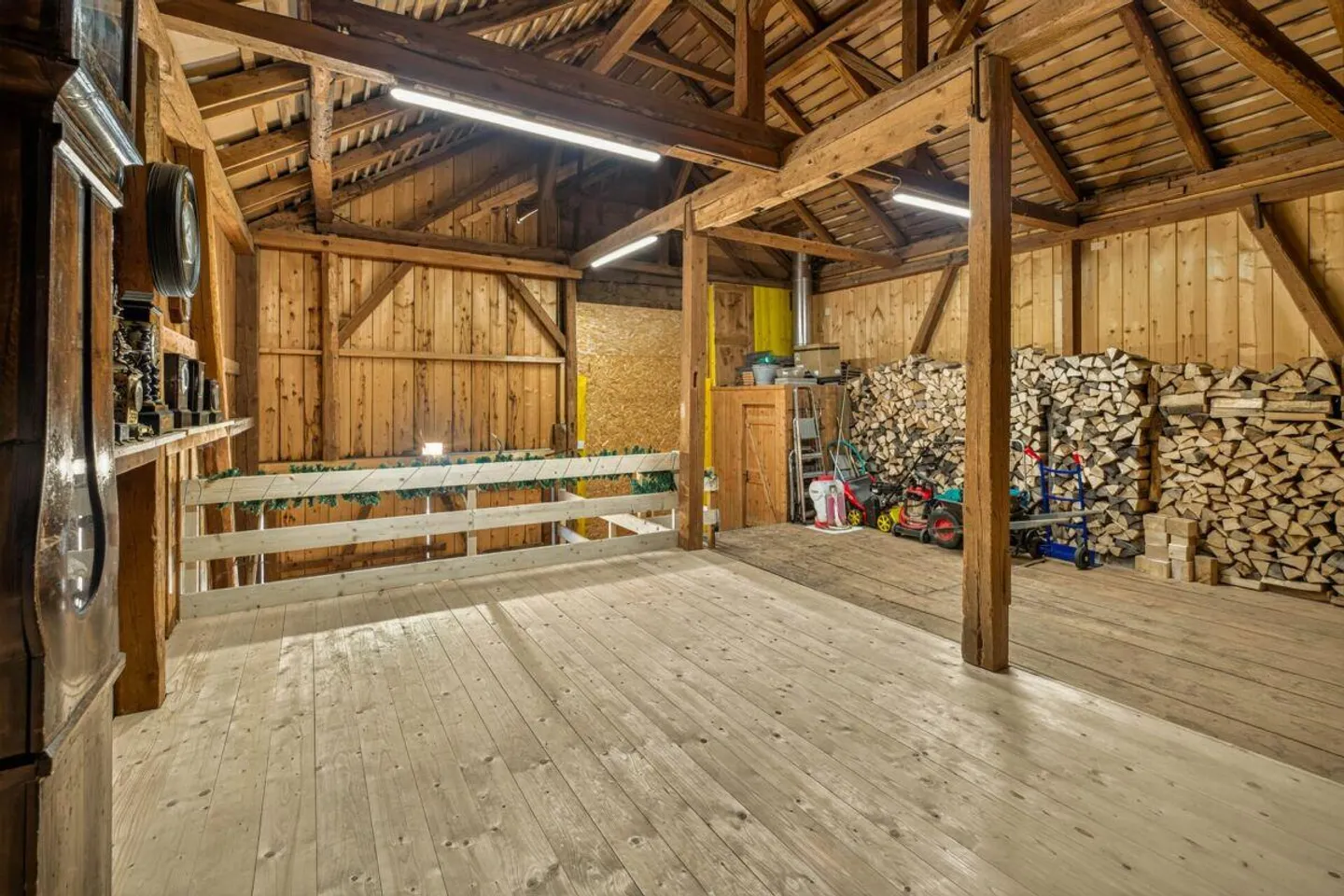 Maison individuelle située au calme avec appartement préparé, grange et jardin de rêve - Photo 22 sur 30