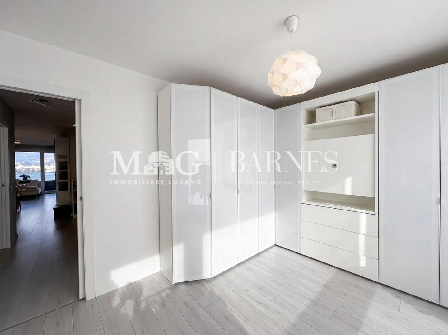 Lugano, Paradiso: Renovierte 3,5-Zimmer-Wohnung mit Seeblick - Foto 8 von 10