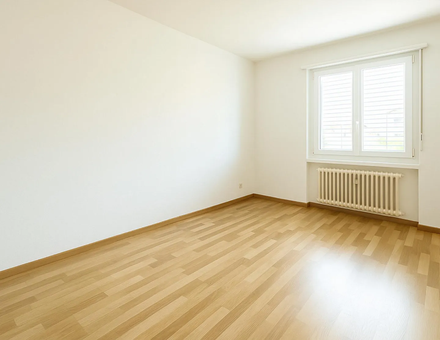 STABILE RINNOVATO, AMPIO 3.5 LOCALI - Foto 3 di 7