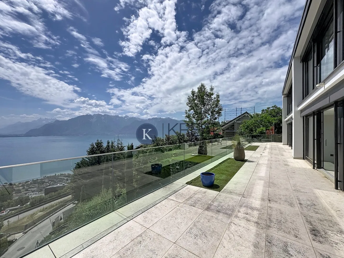 Propriété extraordinaire - Vue panoramique et équipements de haute qualité - Photo 13 sur 13