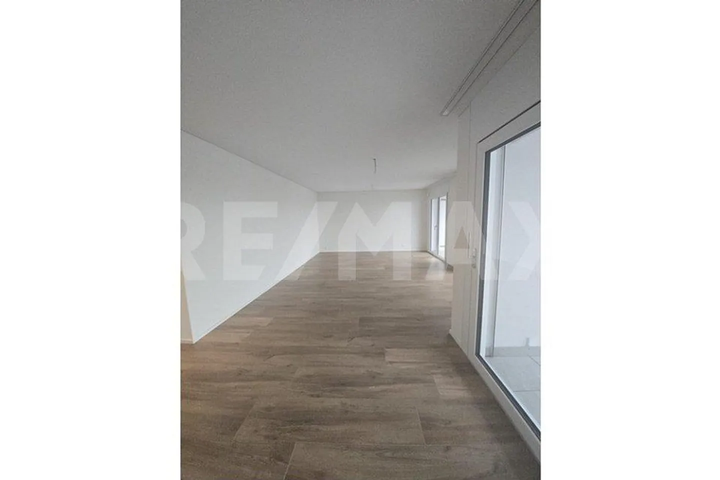 New 3.5-room apartment in the heart of Avenches, first occupant - Photo 4 of 13