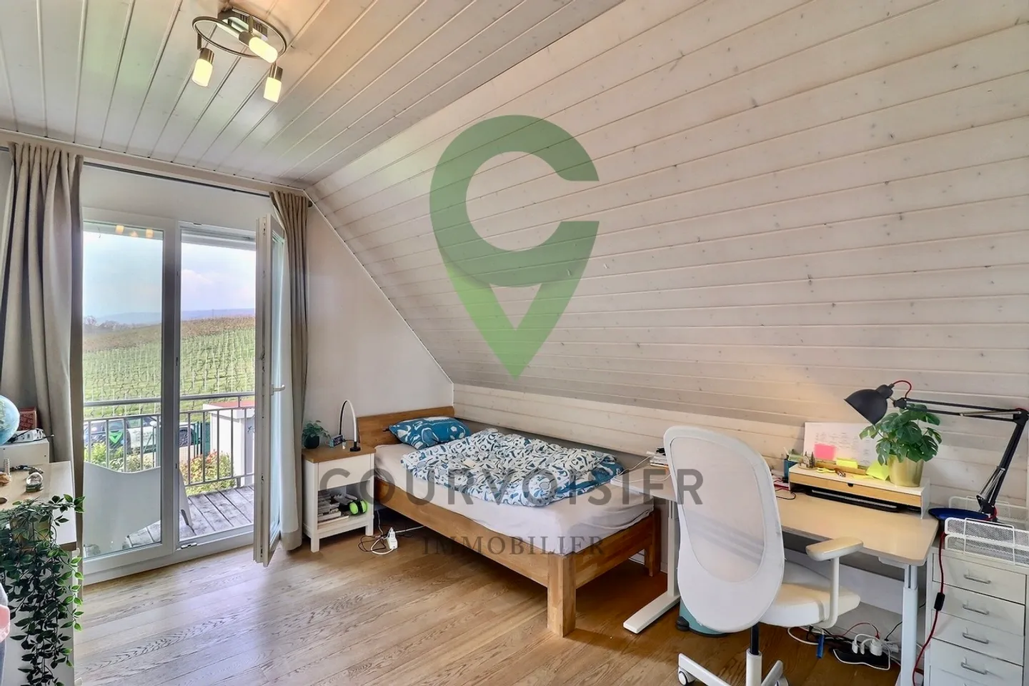 Belle et lumineuse maison de 6,5 pièces - Foto 10 von 23