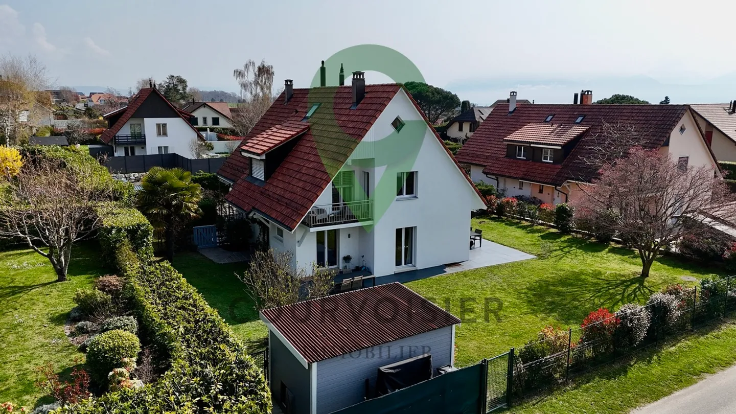 Belle et lumineuse maison de 6,5 pièces - Foto 21 von 23