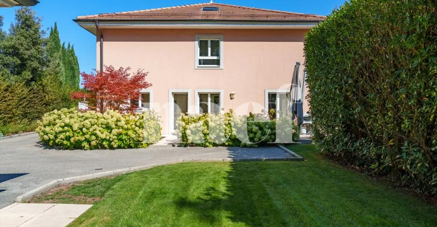 Schönes Einfamilienhaus mit 5 Schlafzimmern in Founex - Foto 1 von 7