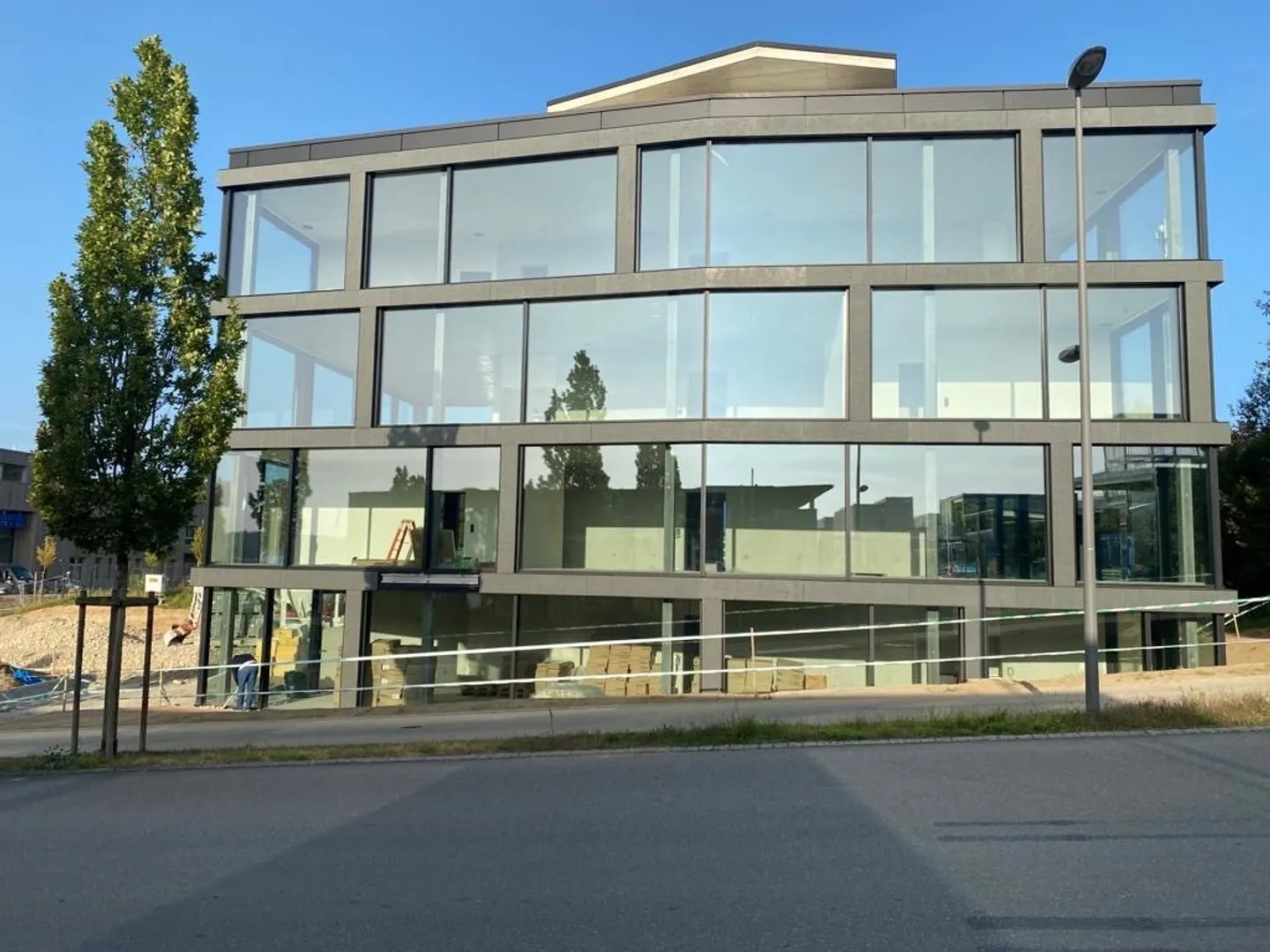 Guin - Nuovo - Magnifico ufficio (230m²) - Foto 3 di 9