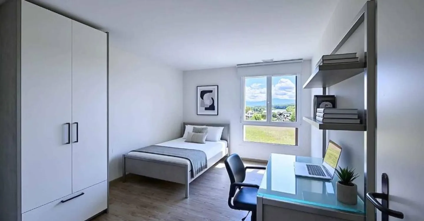 EXCLUSIVITY - Bright 3.5 rooms with loggia - Photo 4 of 10