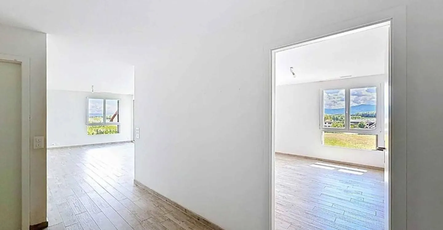EXCLUSIVITY - Bright 3.5 rooms with loggia - Photo 8 of 10