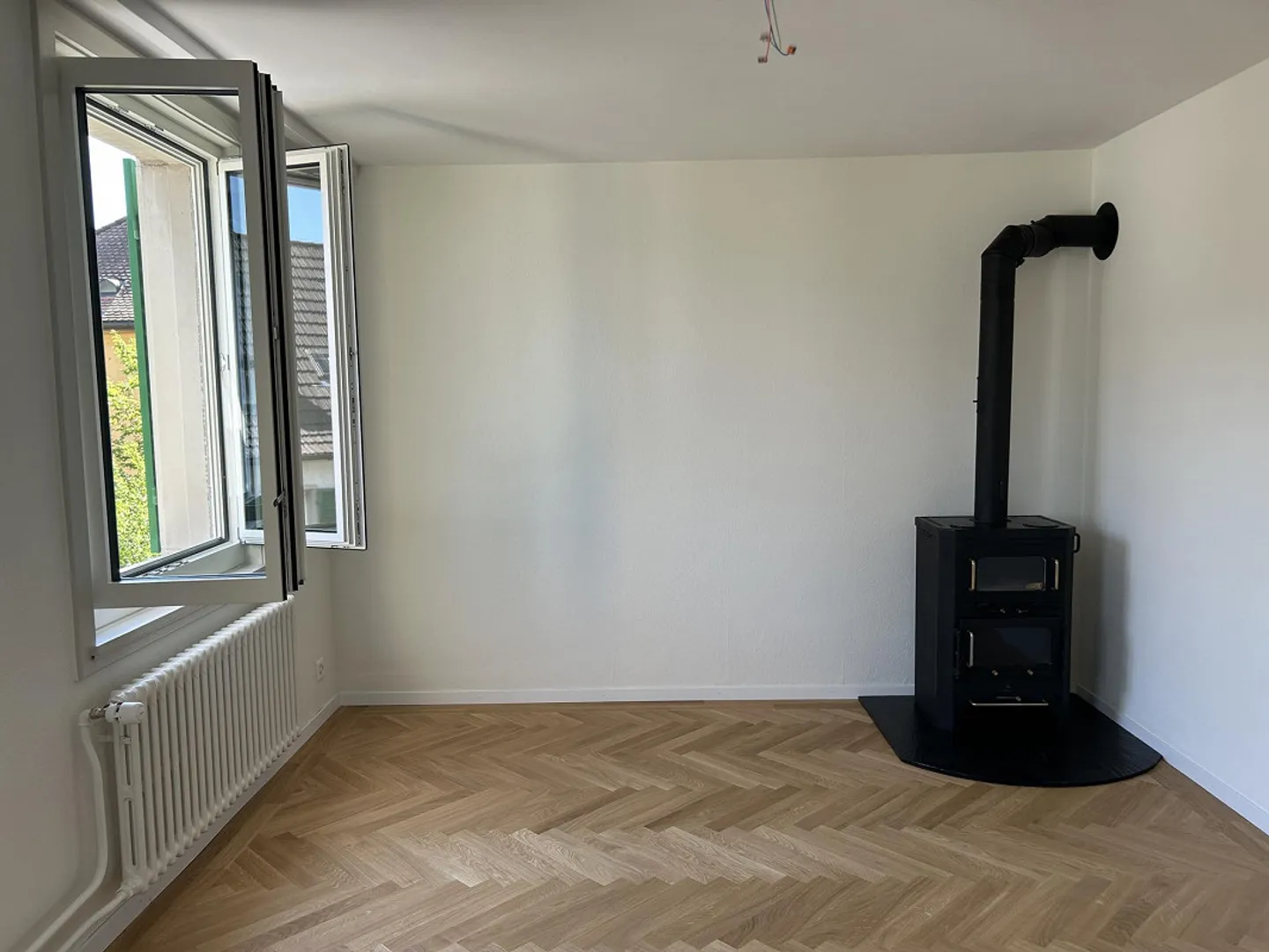 First rental of a charming single-family house - Photo 1 of 20