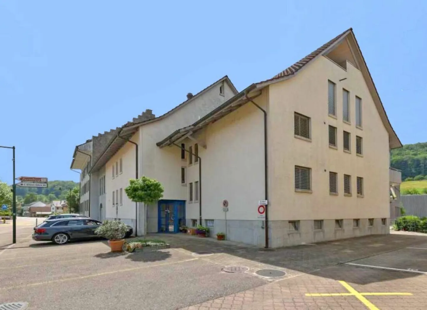 Cozy Home for Singles and Couples in Upper Basel - Photo 11 of 12