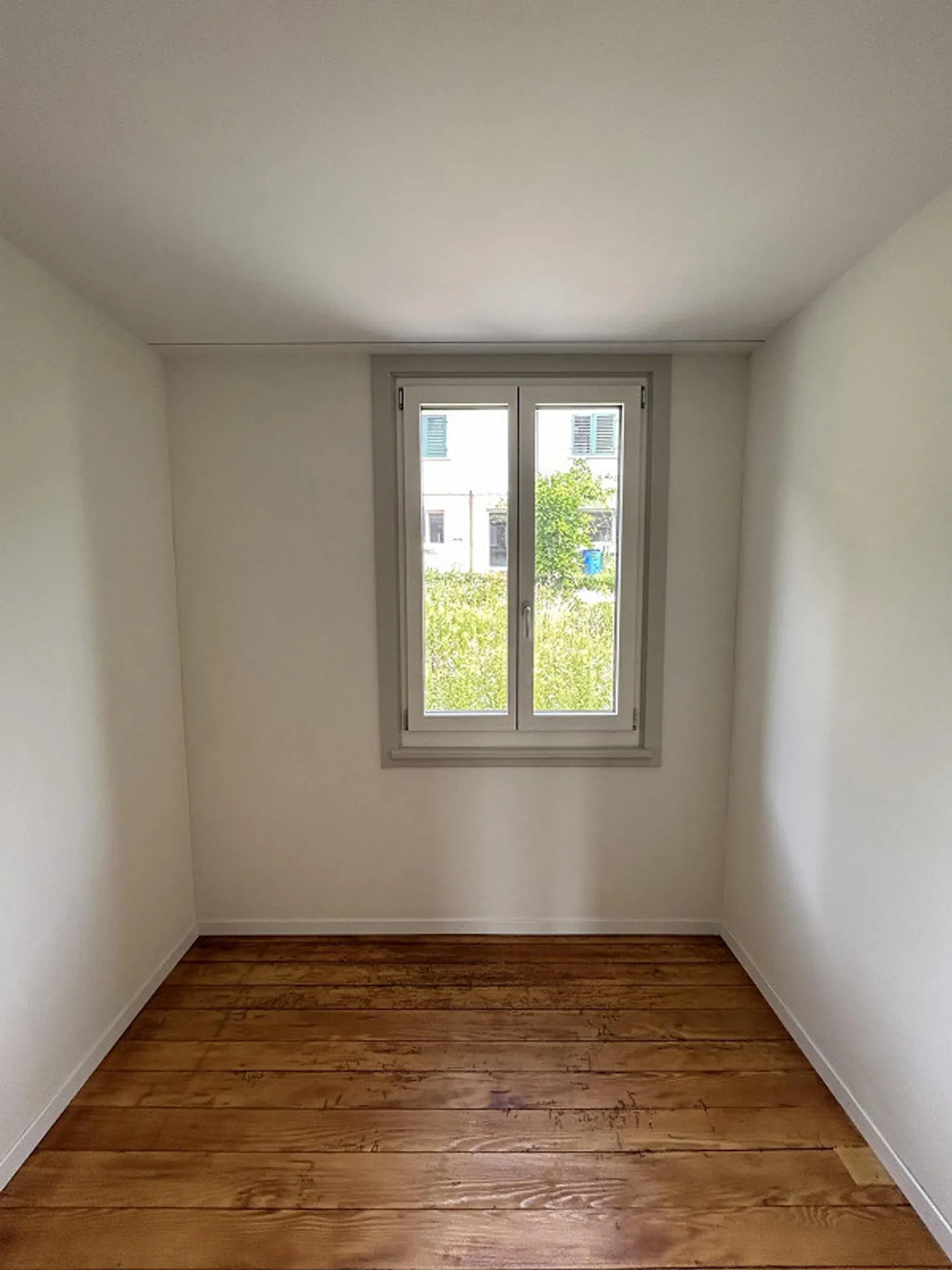 First rental of a charming single-family house - Photo 11 of 20
