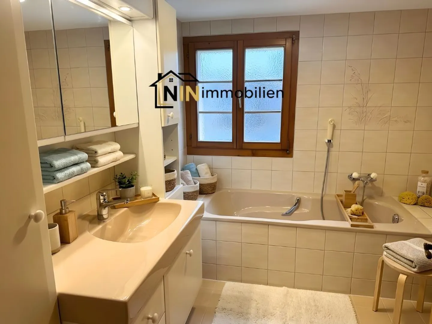 Appartement Charmant au Style Rustique - Photo 5 sur 6