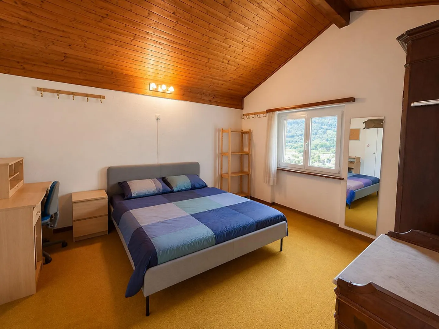 Large Two-Family House of 9 Rooms to Renovate, with Buildable Land - Photo 16 of 24