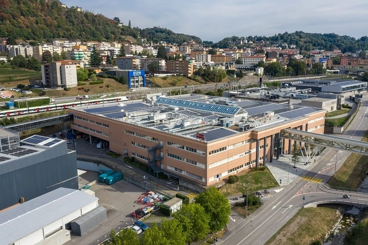 Mendrisio - Offices for rent furnished from 18 to 25 sqm - Photo 5 of 6