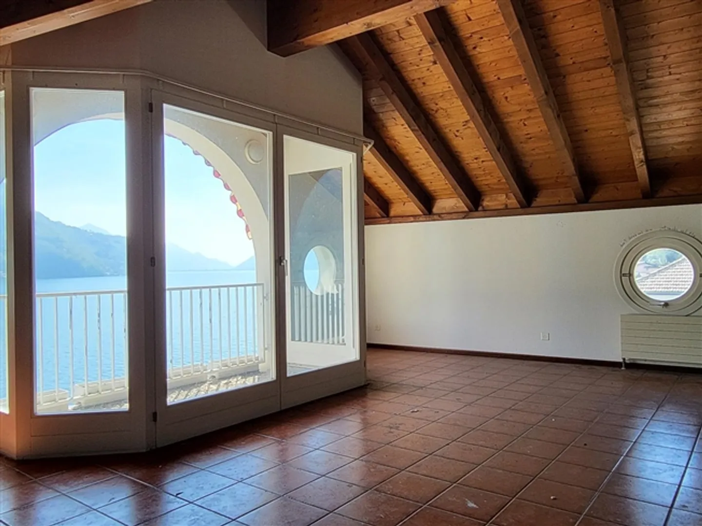 Progetto di ristrutturazione di Lugano direttamente sul lago - Foto 8 di 11