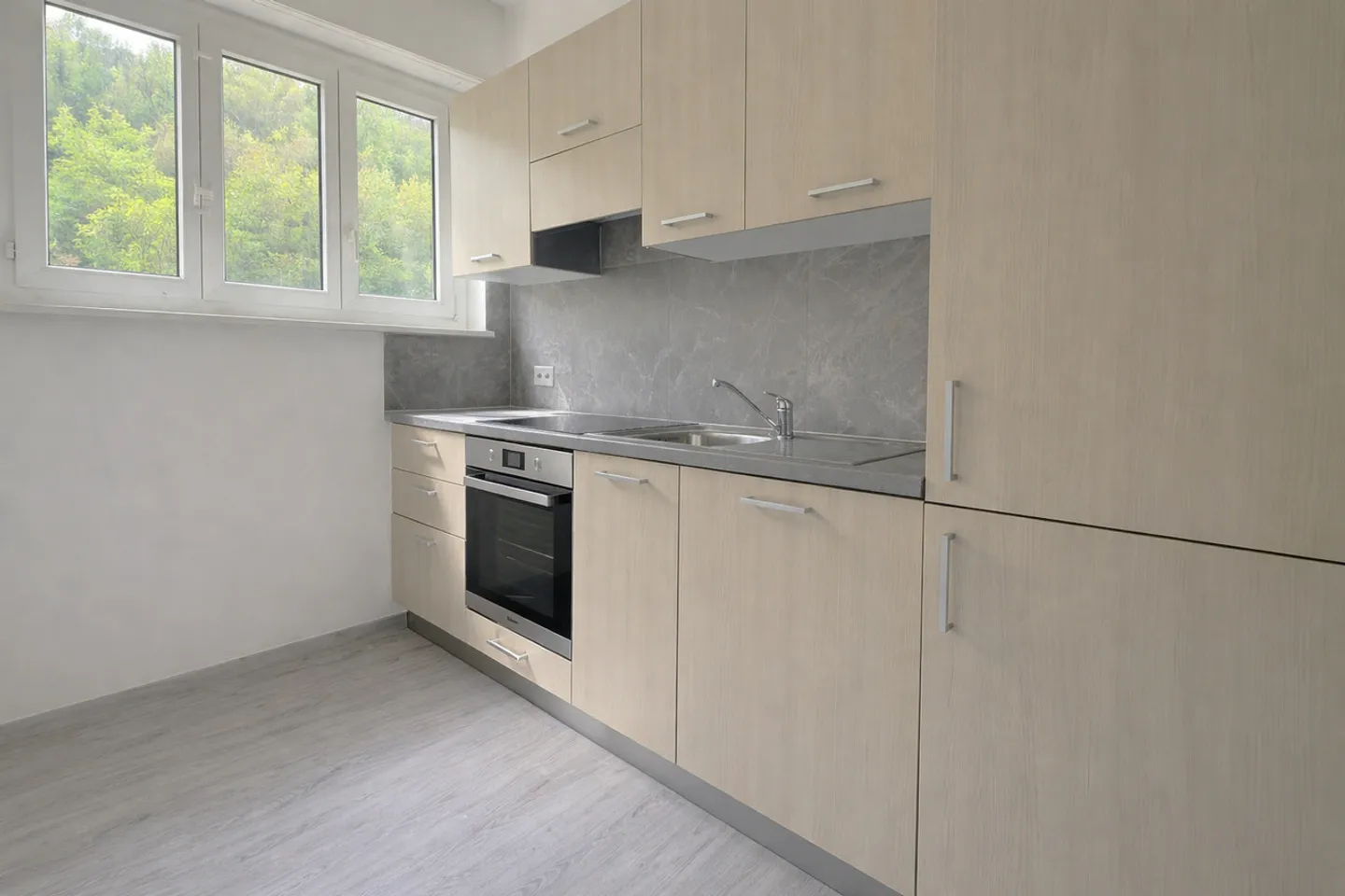 Modernes Apartment nahe Bahnhof Chiasso - Foto 1 von 6