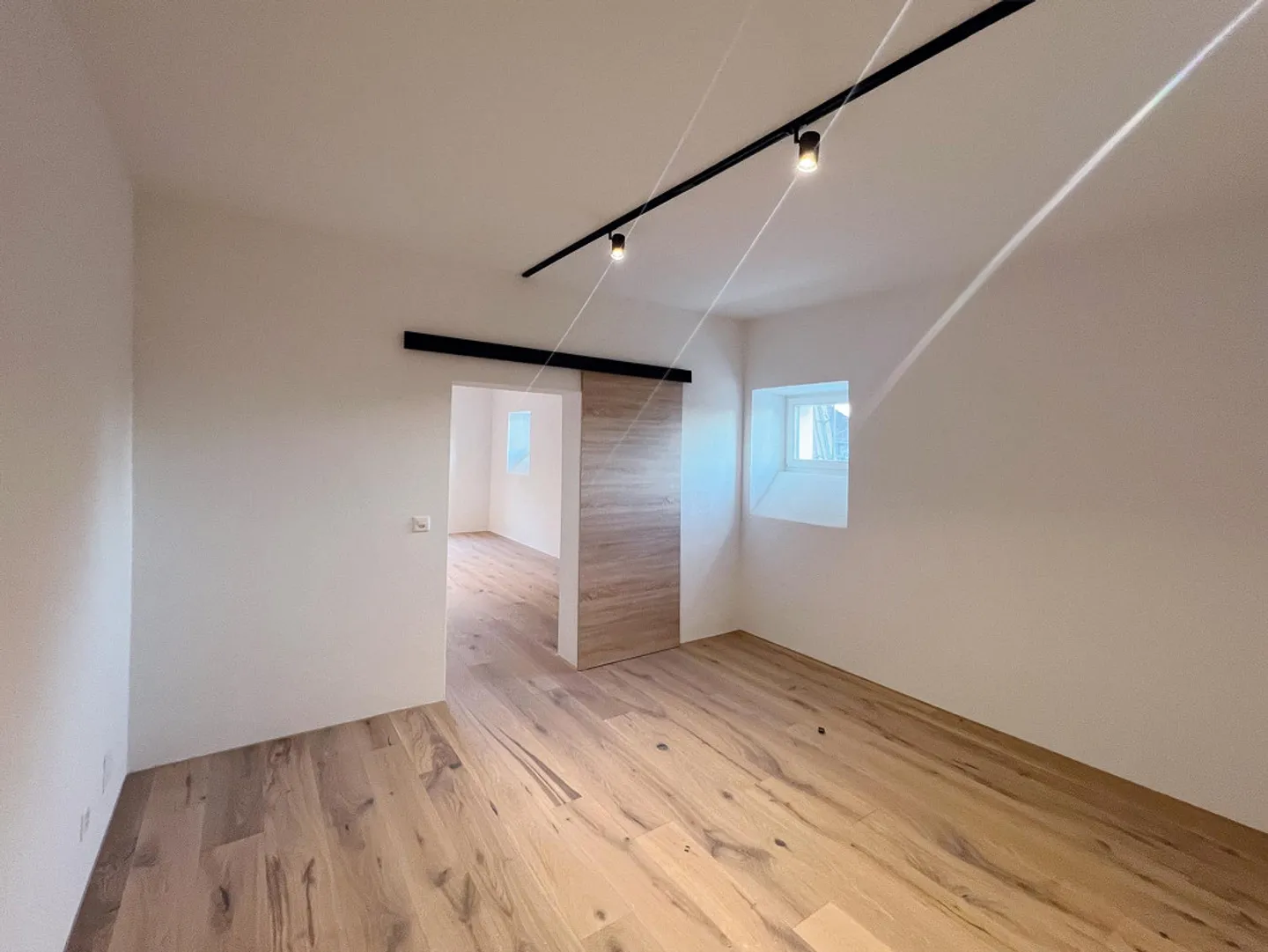 Loft-Style Wohnung mit Garten - Foto 6 von 10