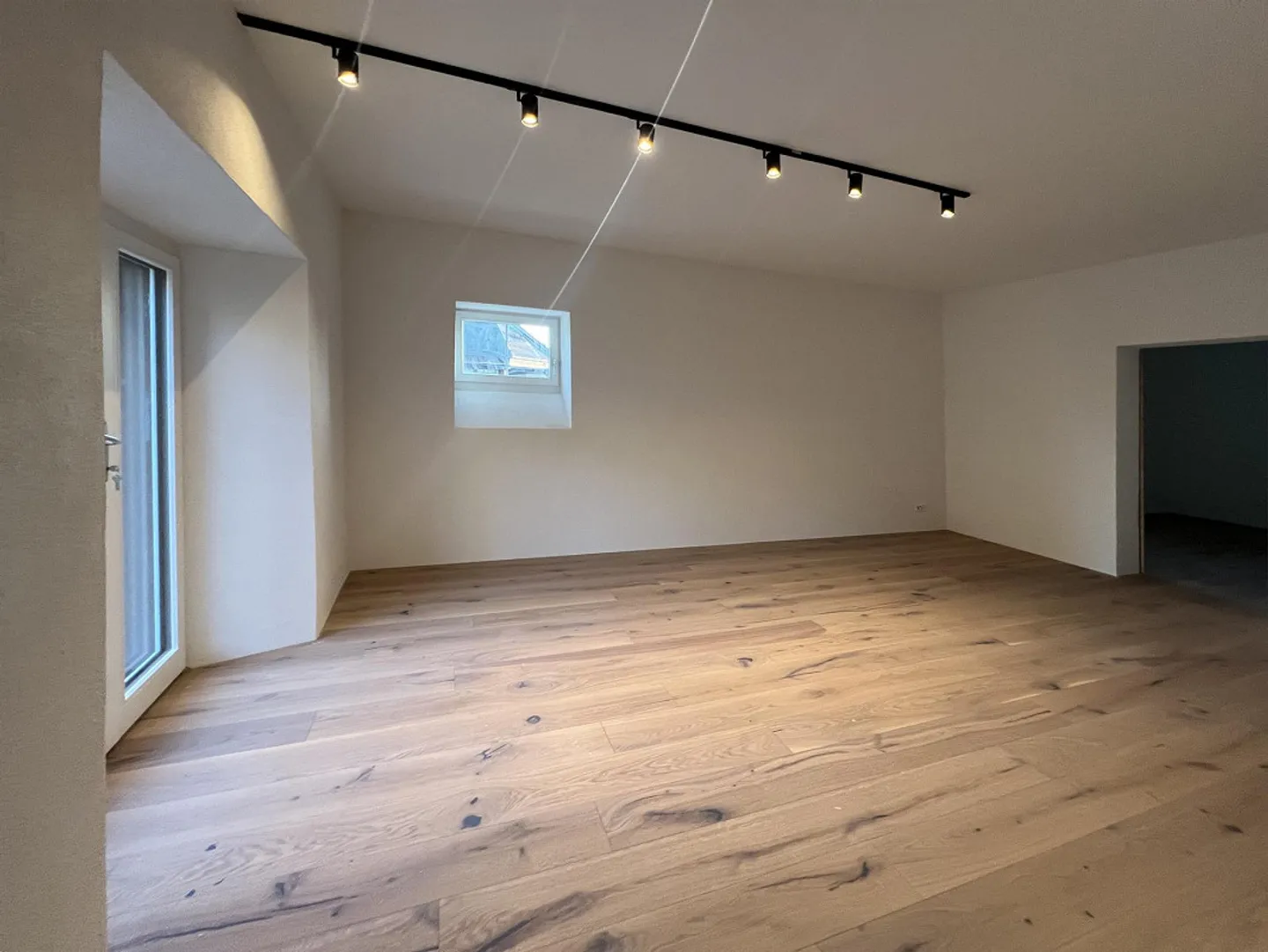 Loft-Style Wohnung mit Garten - Foto 7 von 10