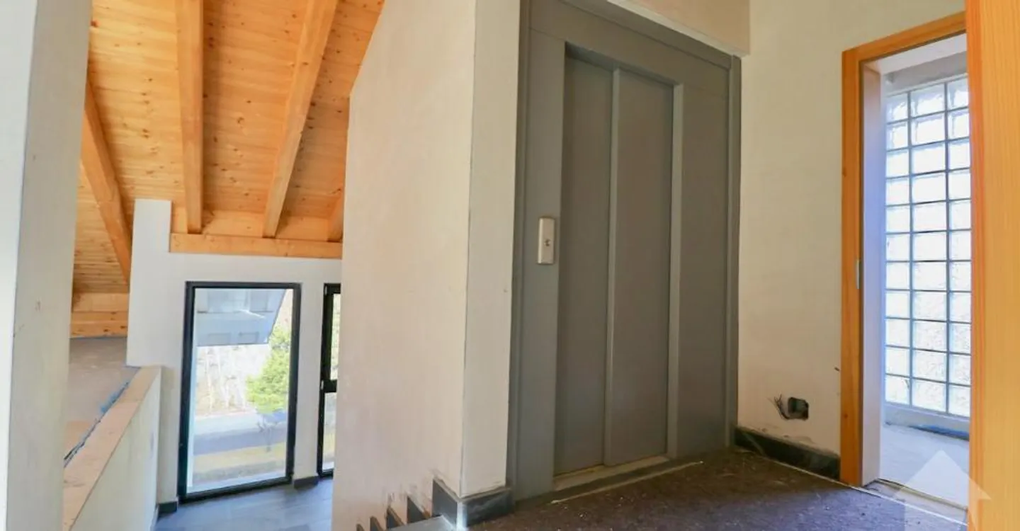 Triplex Stupendo a Saillon - Foto 7 di 11