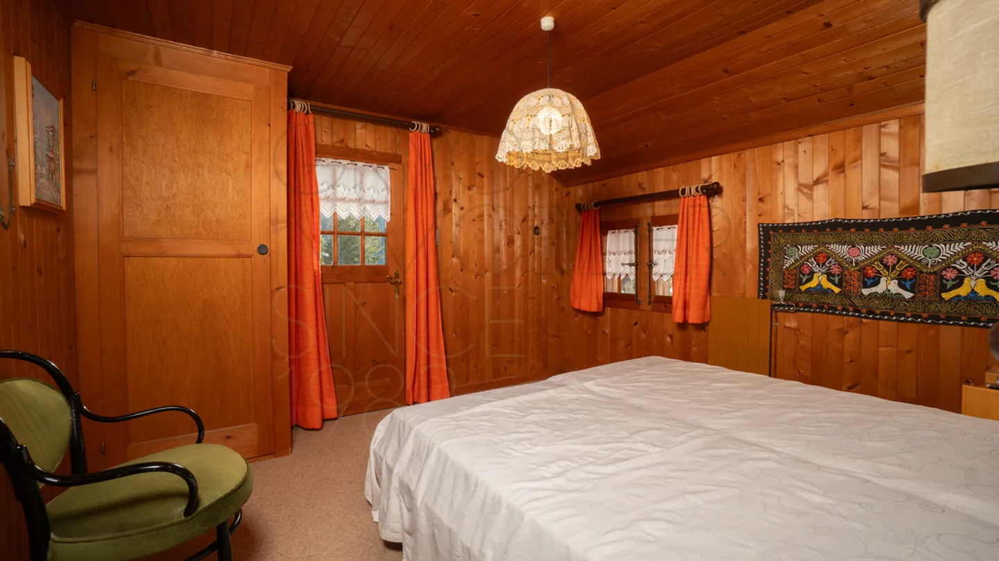 Typical Family Chalet in Gryon with Garden and Outbuildings - Photo 16 of 25