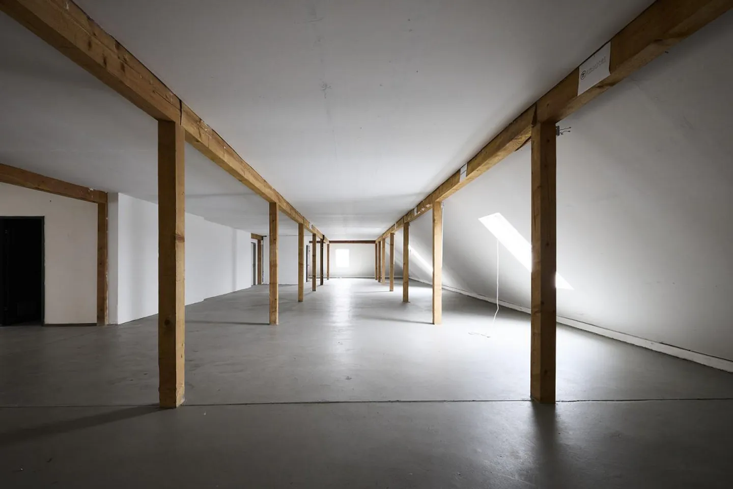 Attraktive Gewerbefläche in Dietikon - Foto 3 von 10