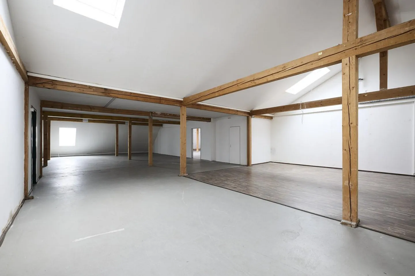 Attraktive Gewerbefläche in Dietikon - Foto 1 von 10