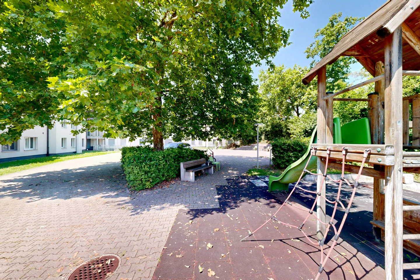 Moderne 5.5-Zimmerwohnung - Foto 2 von 11