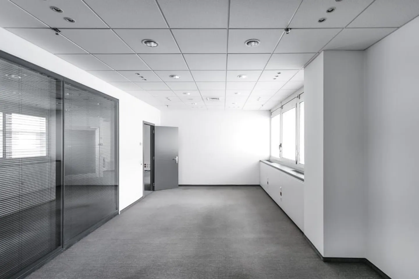 LUGANO NORD - Helle Bürofläche von 990 m² zu vermieten (Ref. 210) - Foto 6 von 20