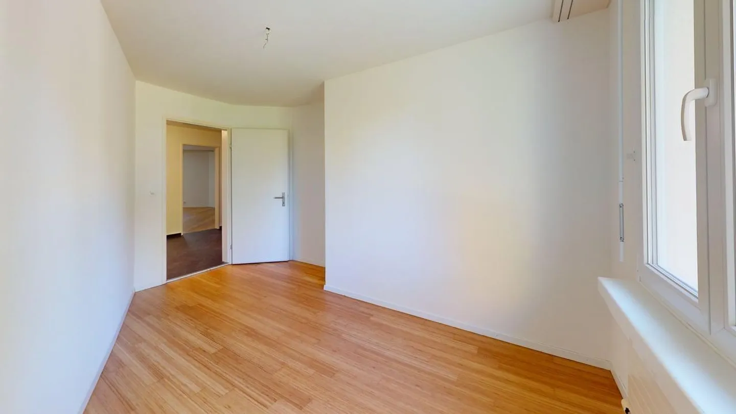 Moderne 5.5-Zimmerwohnung - Foto 7 von 11