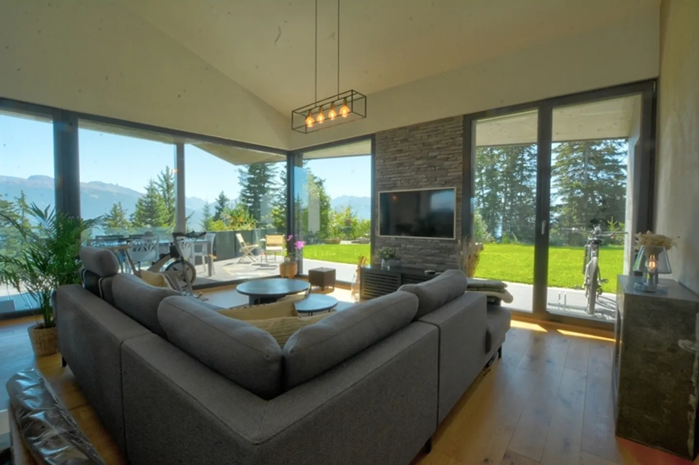 Architektenchalet in Anzère - Foto 2 von 13