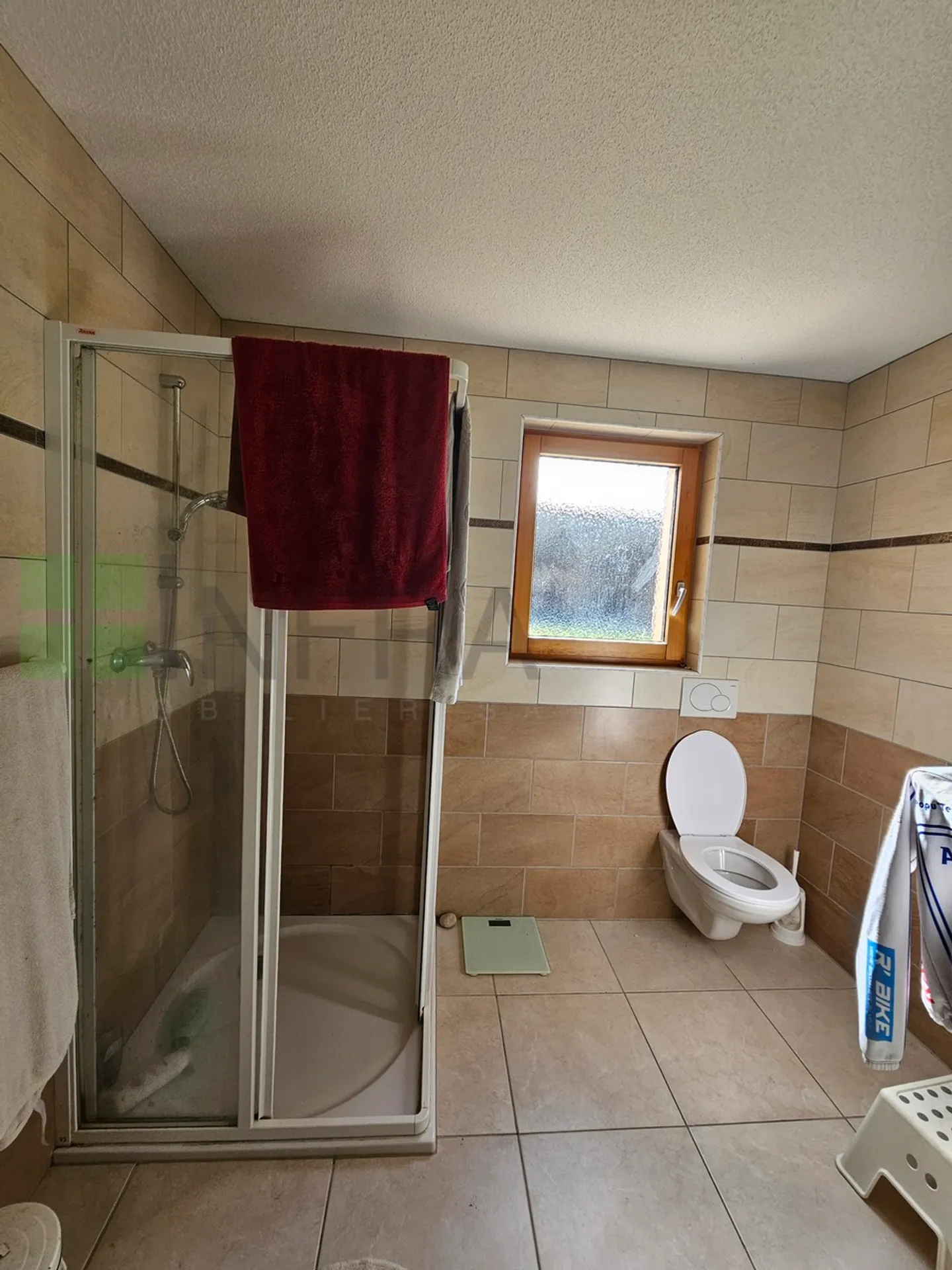 Charmante 4-Zimmer-Wohnung mit überdachter Terrasse - Foto 6 von 10