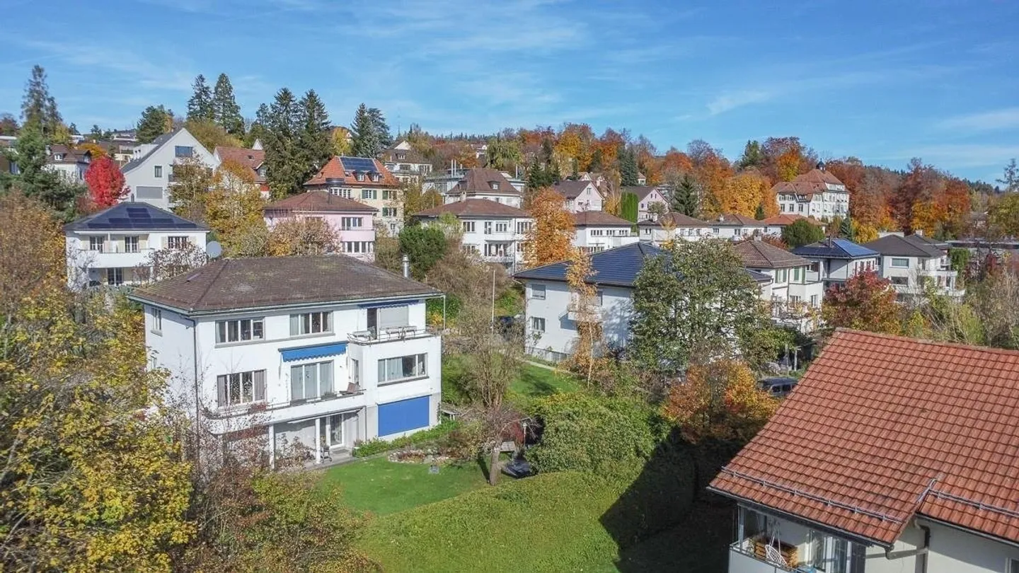 Einfamilienhaus mit Einliegerwohnung - Foto 2 von 13