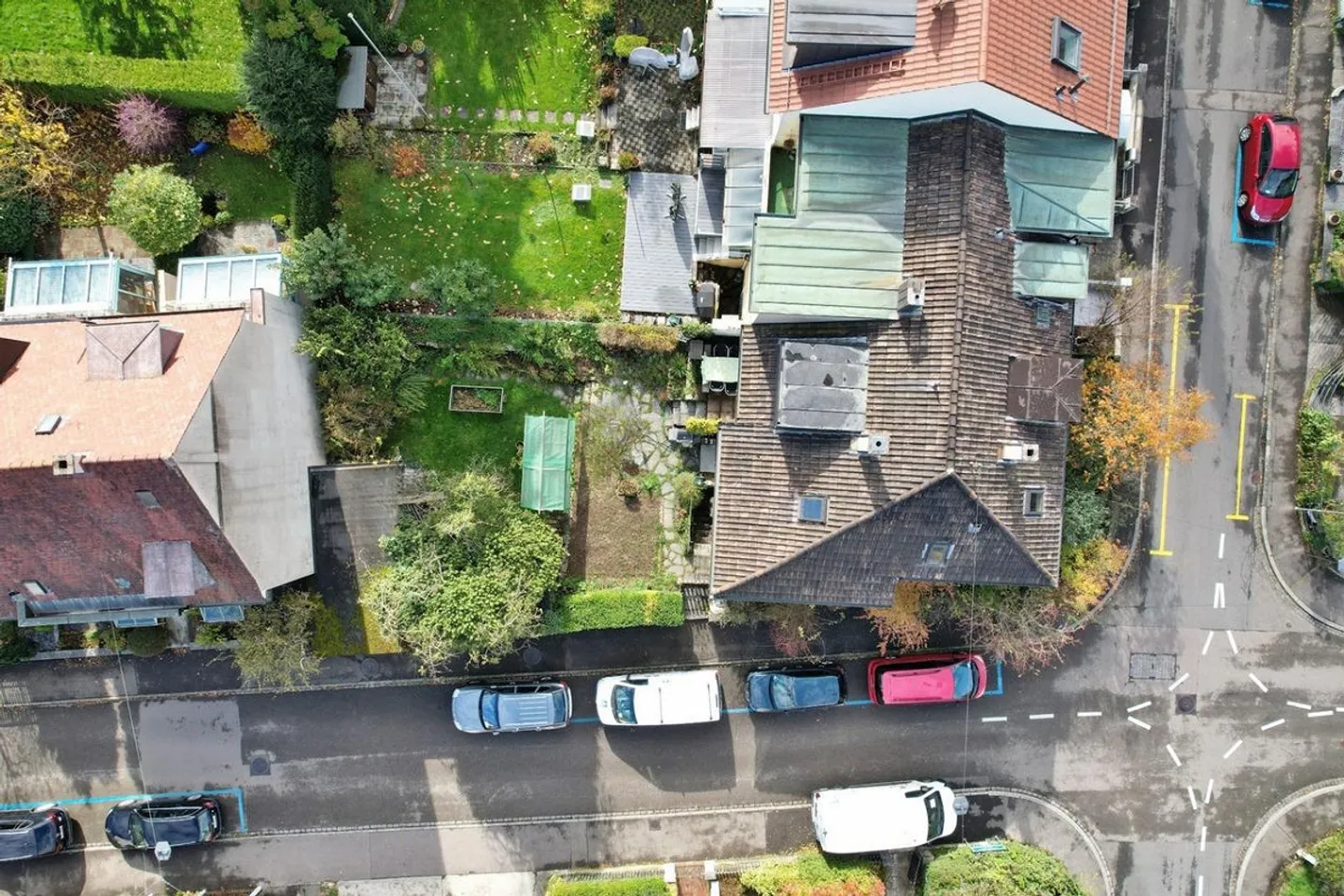 Single house for sale - Photo 1 of 5